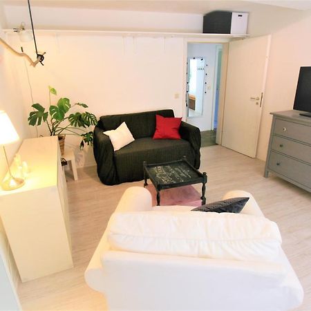 Zentrale Ferienwohnung „Treibholz“ Im Sonnenblumenhaus Flensburg Exterior photo